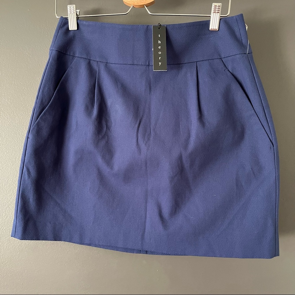 NWT Theory Shyann Navy Mini Skirt